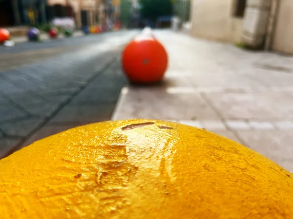 Street Perspective Full Color Balls — Foto Stock