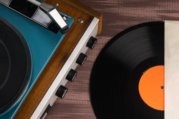 Concept Old Equipment Playing Musical Vinyl Records Close — Stock Photo, Image