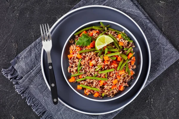 Healthy Fried Brown Wild Rice Green Beans Carrot Plate Concrete — Stock Photo, Image