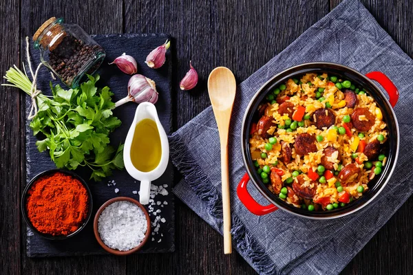 Browned Smoked Sausages Rice Bell Pepper Onion Green Peas Red — Stok fotoğraf