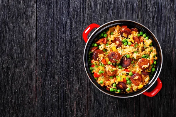 Browned Smoked Sausages Rice Bell Pepper Onion Green Peas Red — 스톡 사진