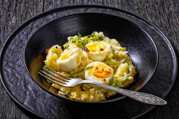Welsh Anglesey Eggs Soft Mashed Potatoes Hard Boiled Eggs All — Stock Photo, Image