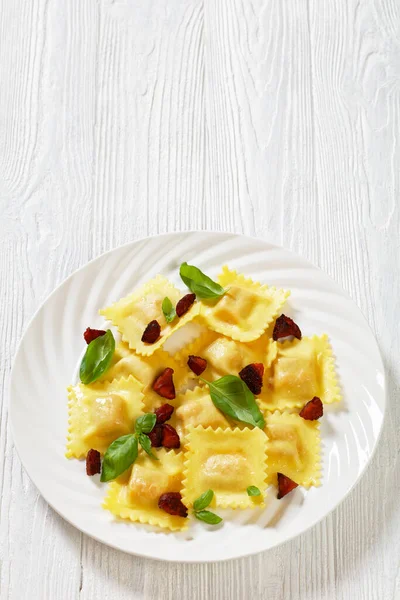 Ravioli Chorizo Ricotta Filling Served White Plate Fried Chorizo Fresh — Stock Photo, Image