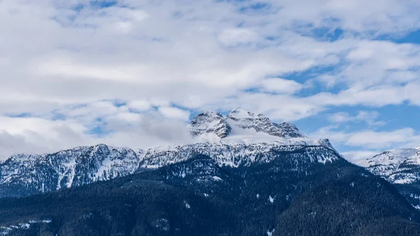 Panorama Des Hautes Montagnes Couvertes Neige Ciel Bleu Nuageux Colombie — Photo