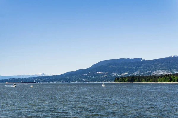 Vancouver Canada May 2020 Sailboats Yachts Burrard Inlet Clear Blue — Φωτογραφία Αρχείου