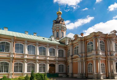 Saint Alexander Nevsky Lavra 1710 yılında Rusya 'dan I. Peter tarafından Saint Petersburg, Rusya' daki Nevsky Prospekt 'in doğu ucunda kuruldu.
