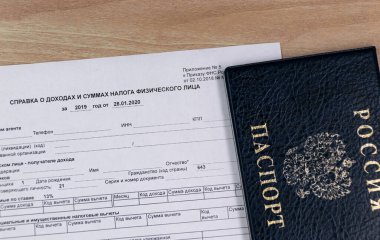 Rusça belgeler. İş yerinin ve Rus pasaportunun gelir belgesi