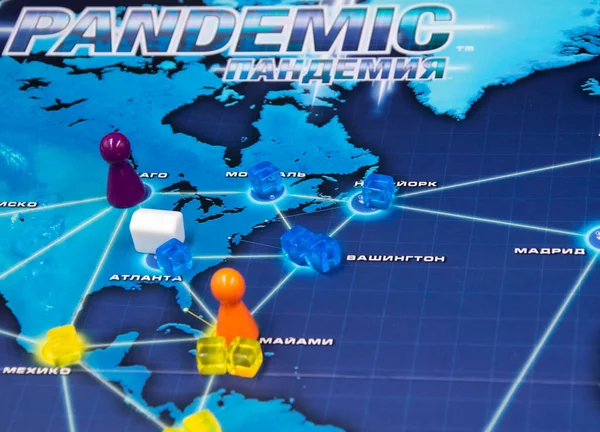 เกมของ Pandemic เกมกระดาน สเซ งในเกมกระดานย ทธศาสตร ยใหม มากมายท บความน — ภาพถ่ายสต็อก