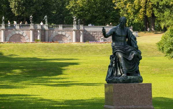 Puszkin Carskie Selo Rosja Sierpnia 2019 Pomnik Cesarza Rzymskiego Nerwy — Zdjęcie stockowe