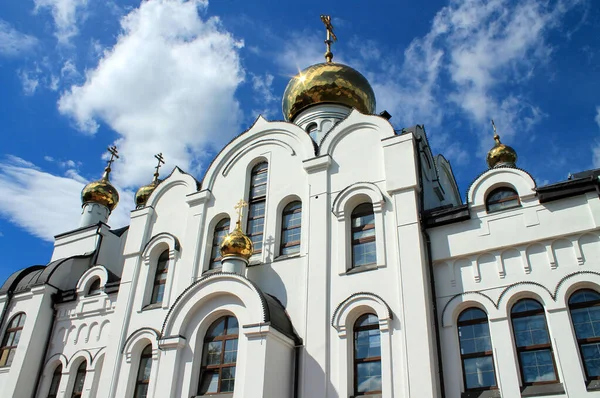 Ortodoks Kilisesi Kemerovo Rusya Daki Altın Kubbe — Stok fotoğraf