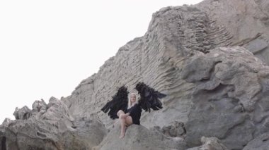 Melek resmi kadın modeli.