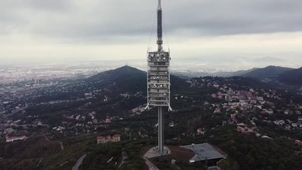 Widok z lotu ptaka na Tibidabo, Barcelona. — Wideo stockowe