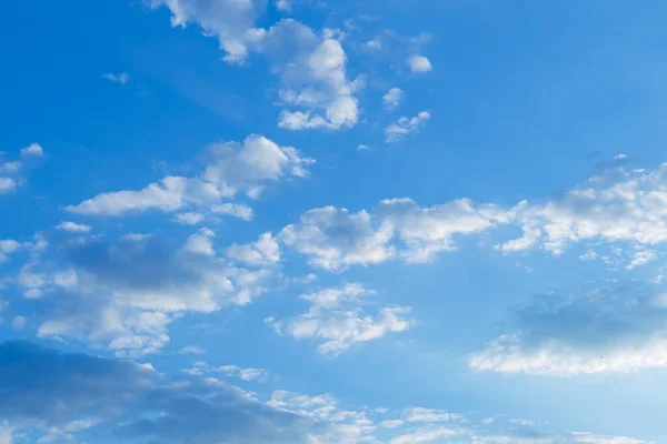 Cielo Azul Verano Con Nubes Blancas Belleza — Foto de Stock