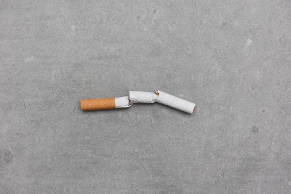 Mensagem Conceito Tabagismo Com Cigarro Quebrado Para Desistir Fumar Tabaco — Fotografia de Stock