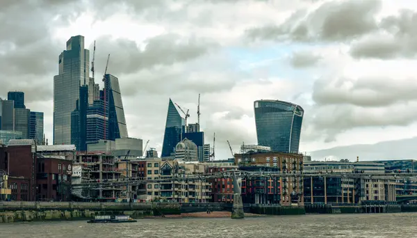 Kilátás London Belvárosára Ikonikus Épületekkel Felhőkarcolókkal — Stock Fotó