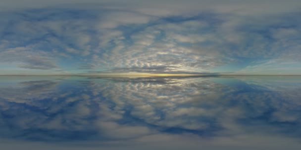 Cielo 360 espejo de fondo panorámico, naturaleza horixo nublado, lago aéreo de paisaje nublado esférico o mar — Vídeo de stock