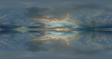 Gökyüzü 360 eşdörtgen hdr küresel ayna, panoramik bulutlar çevre haritası manzara yansıması