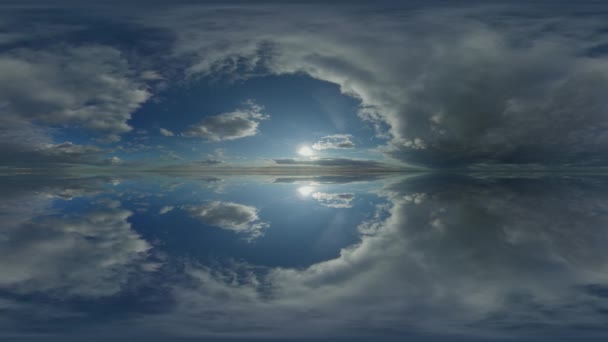 360 panorama sferico vr nuvole, timelapse cielo vista nuvoloso natura equirettangolare paesaggio nuvoloso, skyscape skydome, 360 gradi spazio ambiente — Video Stock