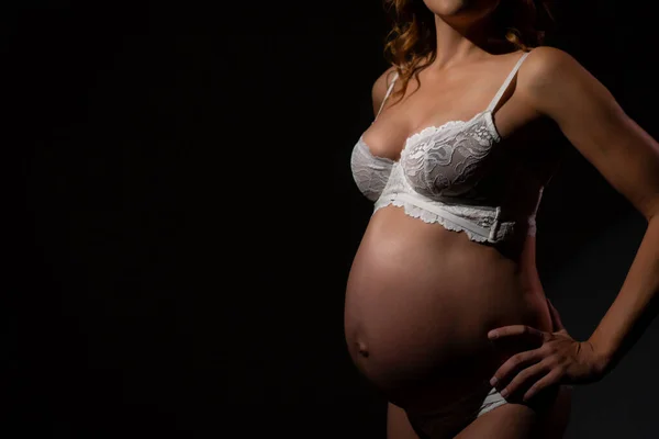 Femeie Însărcinată Tânără Lenjerie Albă Fundal Negru Fotografie de stoc