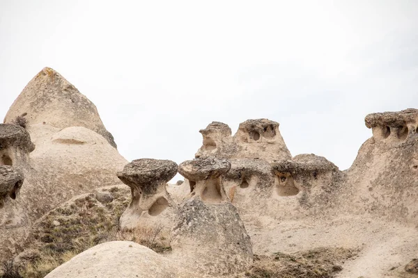 Capadocia Turquía Casas Residentes Locales Excavadas Las Rocas Arenosas Vivienda — Foto de Stock