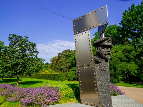 エストニアのタリン 2022年7月21日 ヨハン ピトカ記念碑の眺め — ストック写真