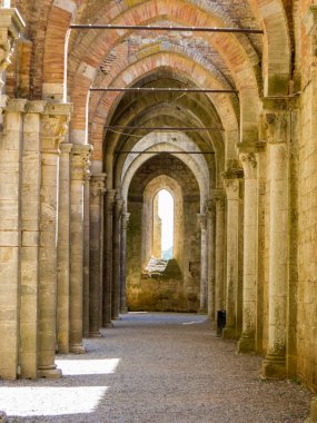 İtalya, Toskana 'daki San Galgano Manastırı' nın iç manzarası