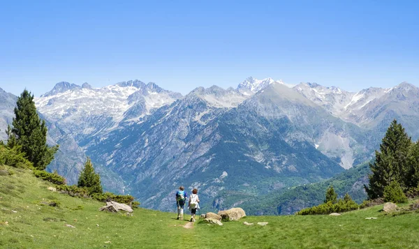 Wandelaar Het Tenadal Pyreneeën Van Huesca — Stockfoto