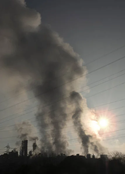 Climate Change Pollution Global Warning Industrial Fumes Fouling Skies Co2 — Foto de Stock