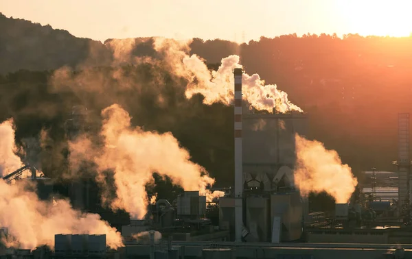 Smoke Produced Factory Dawn Climate Change Concept — Fotografia de Stock