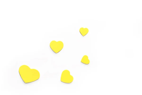 Saint Valentin Coeurs Jaunes Isolés Sur Fond Blanc — Photo