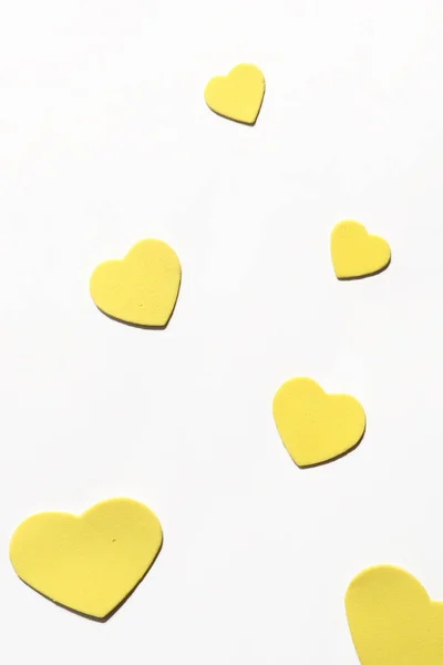 Жовті Серця Білим Фоном — стокове фото