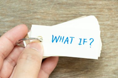 Harici kartı el yazısıyla yaz. Ya tahta arka planda...