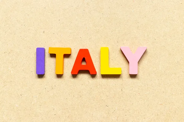 Lettre Alphabet Couleur Avec Mot Italie Sur Fond Bois — Photo