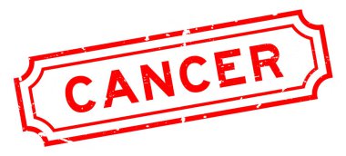 Grunge kırmızı kanser kelimesi beyaz arka planda lastik mühür