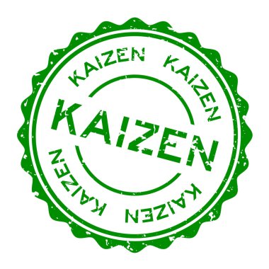 Grunge yeşil kaizen kelime yuvarlak lastik mühür beyaz arka planda
