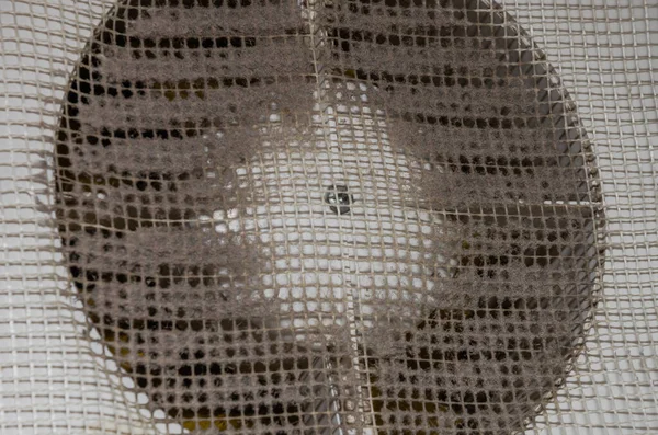 Грязная Засоренная Вентиляционная Труба Вентилятором Домашней Вентиляции — стоковое фото