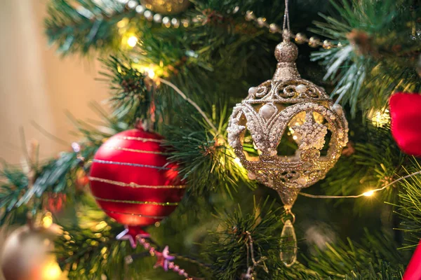 Decorated Christmas Tree Close Branch Toys Side View Selective Focus — Stock Photo, Image