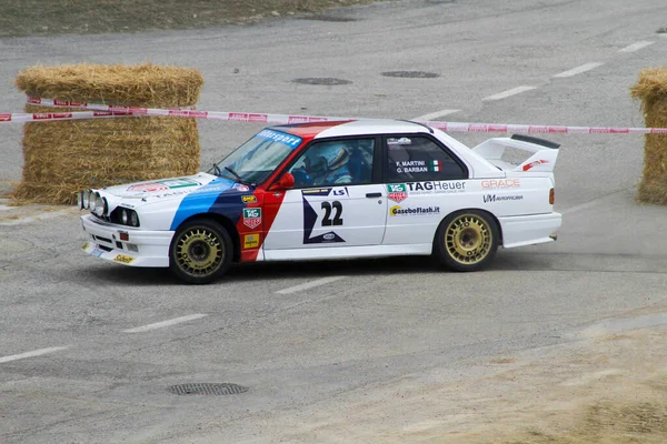 Reggio Emilia, İtalya - 2016 26 06: Reggio Apennines 'in serbest etkinliği BMW M3. Yüksek kalite fotoğraf