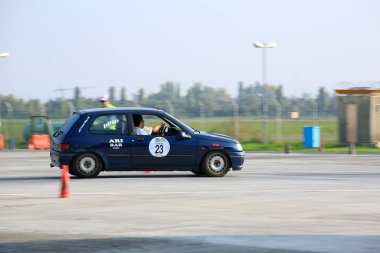 Campovolo Reggio Emilia, İtalya - 2012 10 16: Tarihi Yarış arabası, Renault Clio Williams. Yüksek kalite fotoğraf