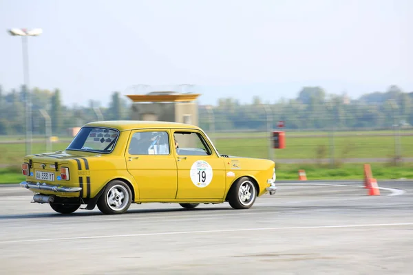 Campovolo Reggio Emilia Italië 2012 Historische Racing Auto Gratis Evenement — Stockfoto