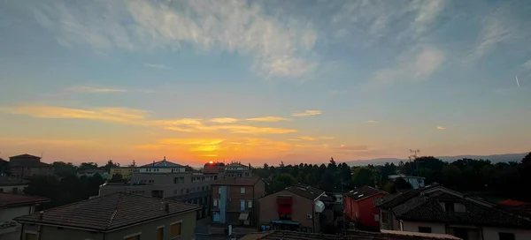 Красивый Закат Над Маленькой Страной Bibbiano Reggio Emilia Faby Фото — стоковое фото