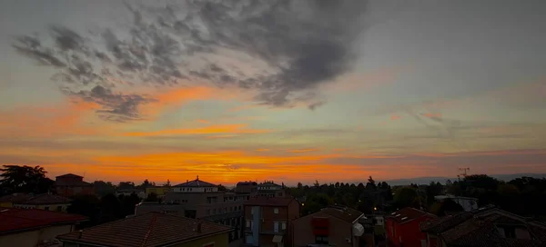 Bellissimo Tramonto Sul Piccolo Paese Bibbiano Reggio Emilia Italia Foto — Foto Stock