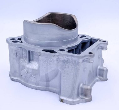 Tek silindirli alüminyum silindir motorlar için izole edilmiş. Yüksek kalite fotoğraf