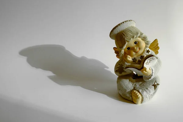 Christian Angel Statue Small Book Hand Ceramic High Quality Photo — Stock Photo, Image