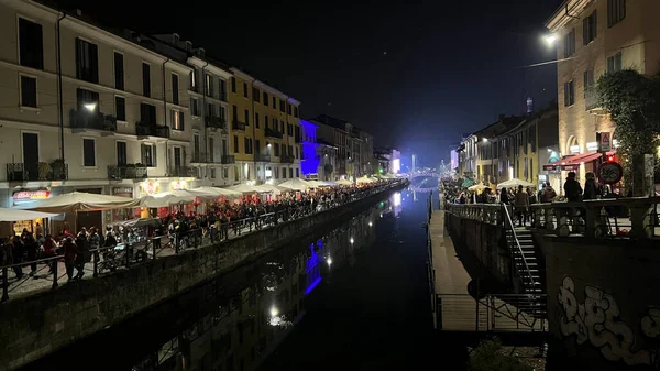Naviglio Grande Milan Por Noche Con Luces Reflejadas Agua Foto — Foto de Stock