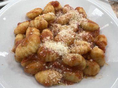  Domates soslu patates gnocchi. Yüksek kalite fotoğraf