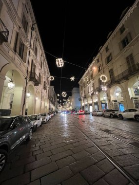 Torino Noel ışıklandırması ana caddede. Yüksek kalite fotoğraf