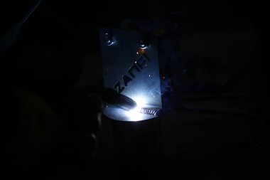 Çelik plaka Tig sistemli kaynak makineleri. Yüksek kalite fotoğraf