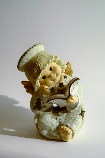 Keramisch Standbeeld Van Kleine Baby Engel Hoge Kwaliteit Foto — Stockfoto