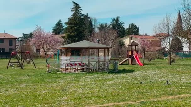 Bibbiano Reggio Emilia Ciudad Parque Infantil Anillo — Vídeos de Stock